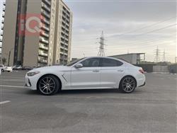 جنسس G70